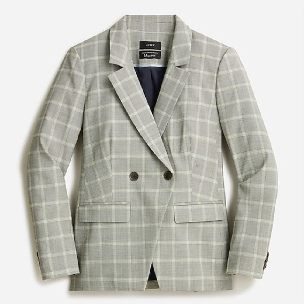 J Crew Devon blazer in plaid Italian stretch wool
Item BJ990
